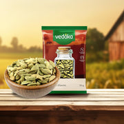 Amazon Brand - Vedaka Cardamom (Elaichi) Whole, 50 g, Small