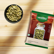 Amazon Brand - Vedaka Cardamom (Elaichi) Whole, 50 g, Small