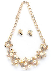 Scintillare Fashionable Gold Plated Crystal Diamond Studded with Pearls Leaf Shaped Choker Necklace with Studs Earring Jewellery Set for Women & Girls|Latest Stylish Jewellery