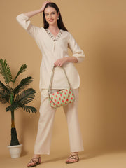 Anouk Women Ethnic Motifs Printed Structured Shoulder Bag (MT)